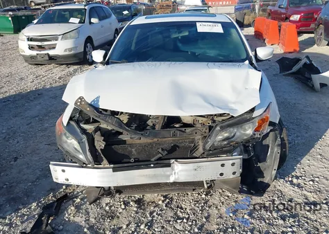 2014 Acura Ilx 2.0L из США, поврежденный, VIN 19VDE1F35EE000108